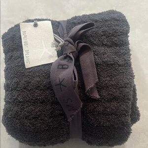 NWT. Cable infinity scarf